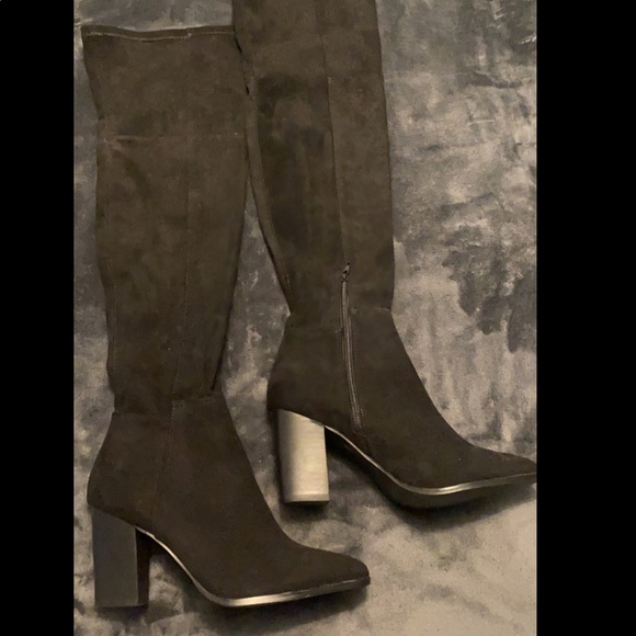 Black Suede Block Heels - Picture 1 of 4